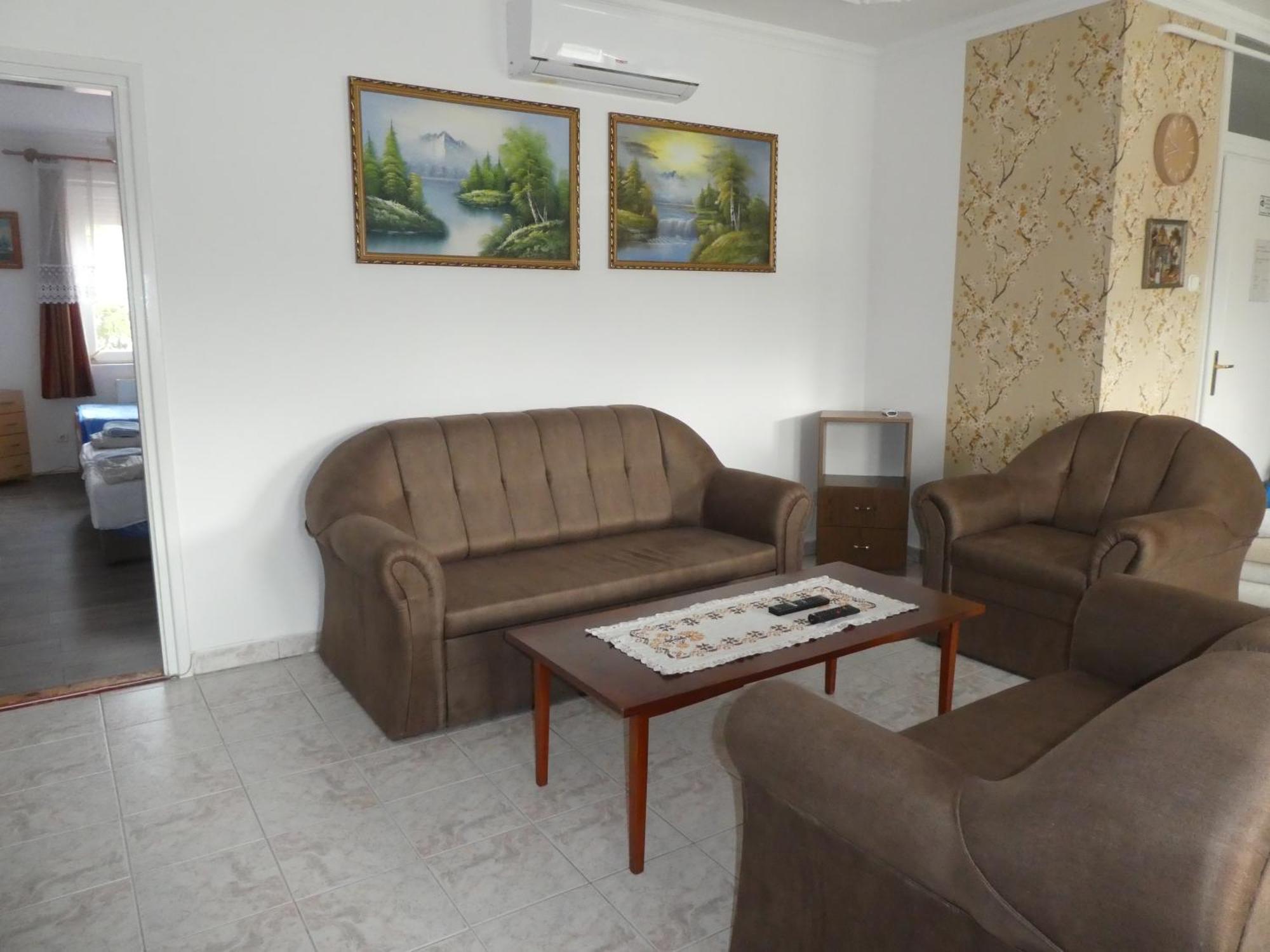 Halasi Szallashely Appartement Hajdúszoboszló Buitenkant foto