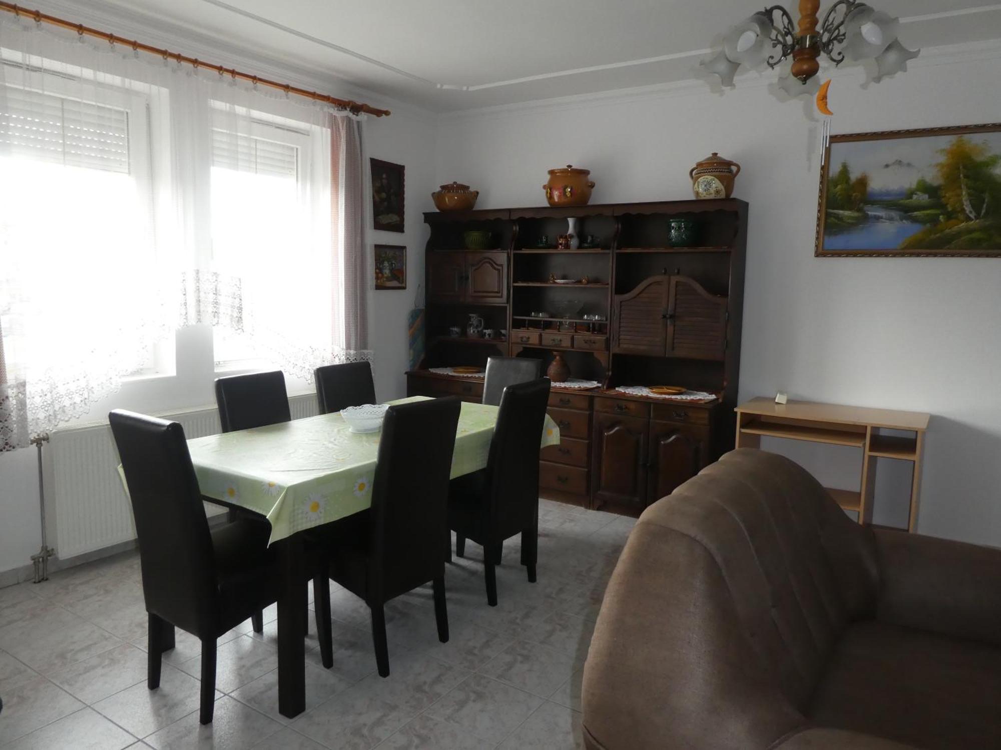 Halasi Szallashely Appartement Hajdúszoboszló Buitenkant foto